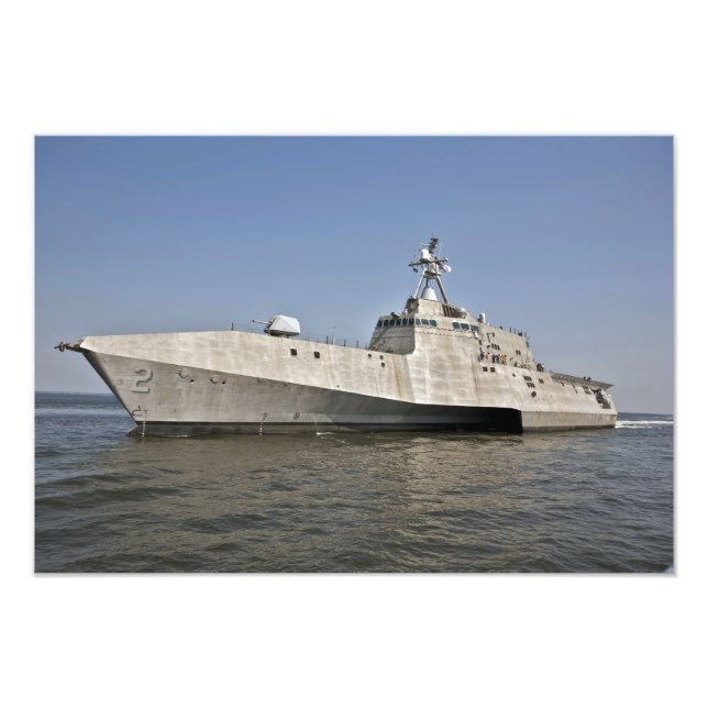 The littoral combat ship Independence underway Photo Print (Front)