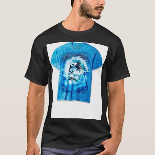 The Mountain Mens Orca Wave  T_Shirt