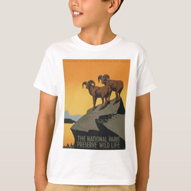 The national parks preserve wild life T-Shirt (Front)
