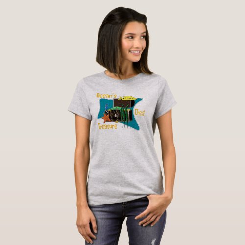 The oceans treasure chest  T_Shirt