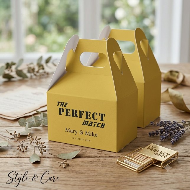 The PERFECT Match Solid Metallic Gold Gable Favor Boxes (The PERFECT Match Solid Metallic Gold Gable Favor Boxes)