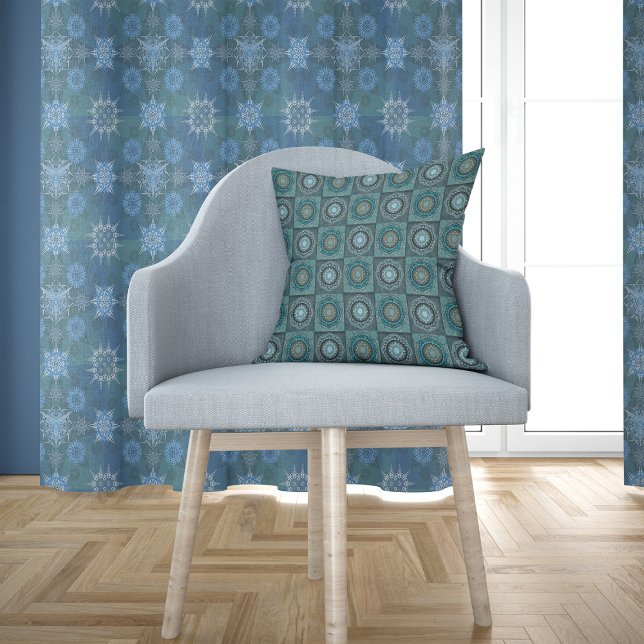 The Persian's gyrate psychedelic eyes' mandala  Throw Pillow (Creator Uploaded)