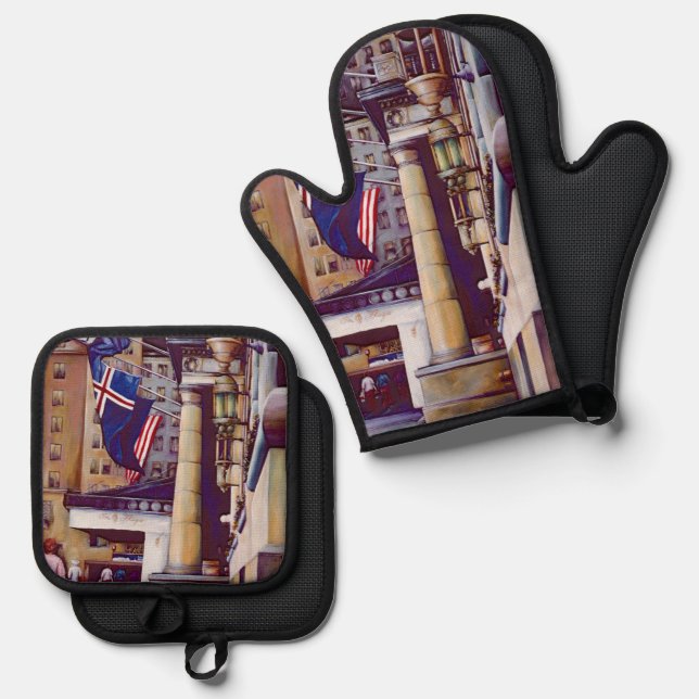 The Pillars of the Plaza Oven Mitt & Pot Holder Set (Front/Back)