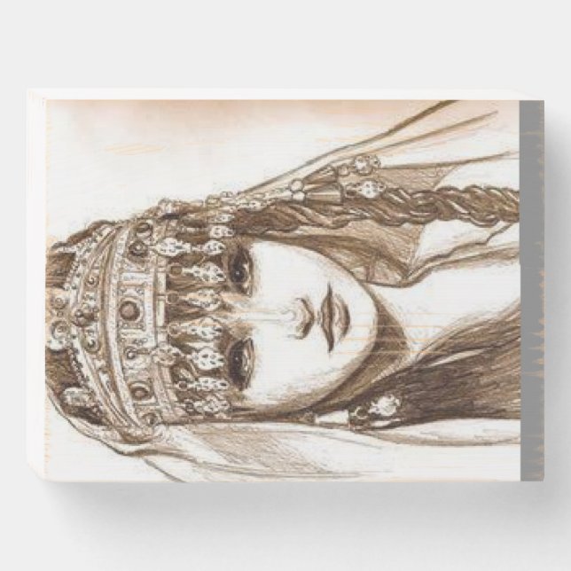 THE QUEEN DIHYA WOODEN BOX SIGN (Front Horizontal)