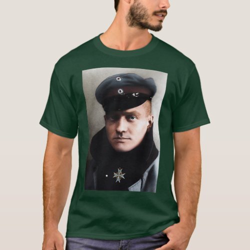 The Red Baron Manfred von Richthofen 1917 colorize T_Shirt