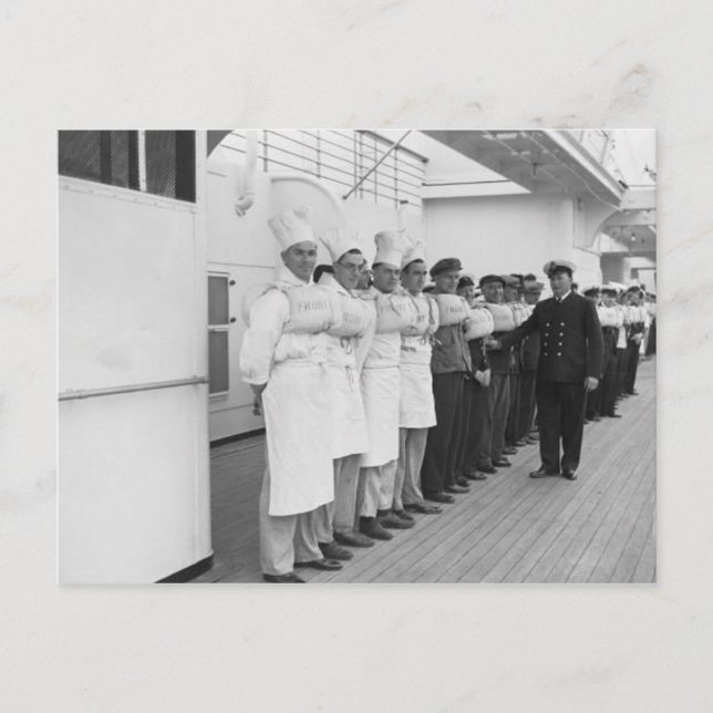 The RMS Queen Mary Postcard Collection (Front)