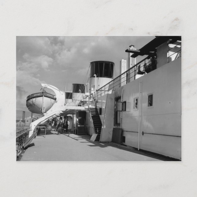 The RMS Queen Mary Postcard Collection (Front)