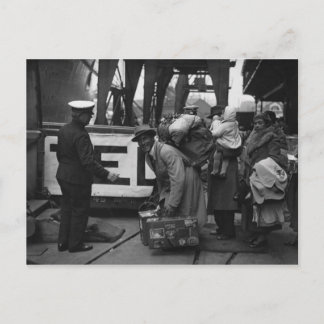 The RMS Queen Mary Postcard Collection