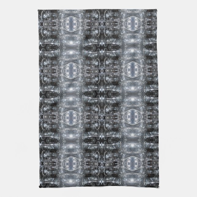 The Role of the Outspoken Kitchen Towel (Vertical)