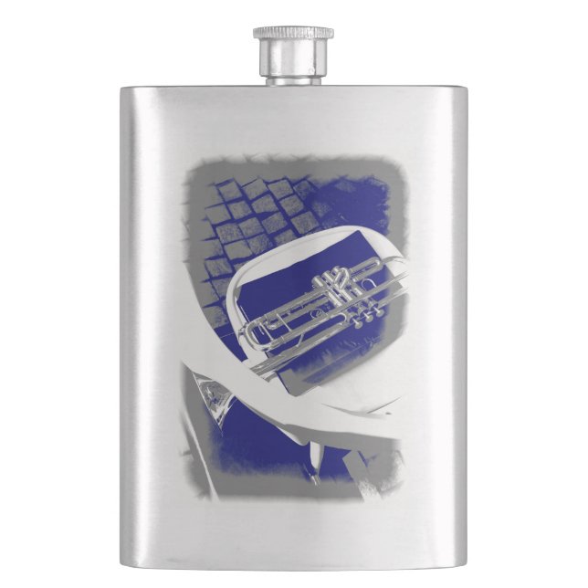 The silent trumpet flask (Front)