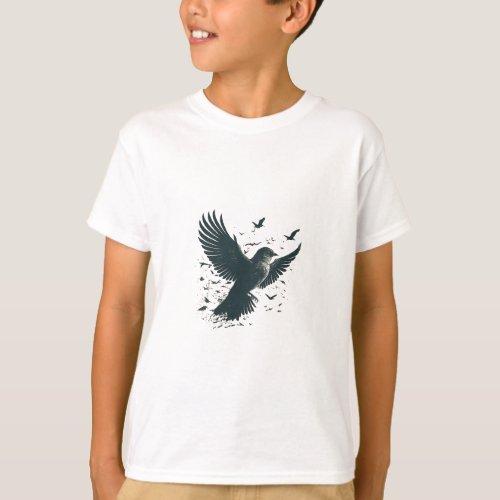 The silhouette of a bird in flight T_Shirt