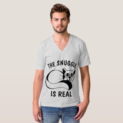 THE SNUGGLE IS REAL, CAT t-shirts & Sweatshirts