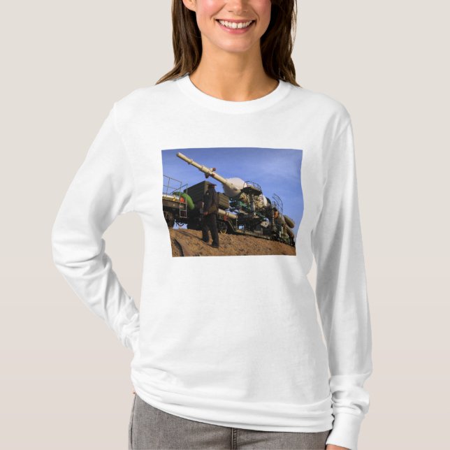 The Soyuz TMA-13 spacecraft 3 T-Shirt (Front)