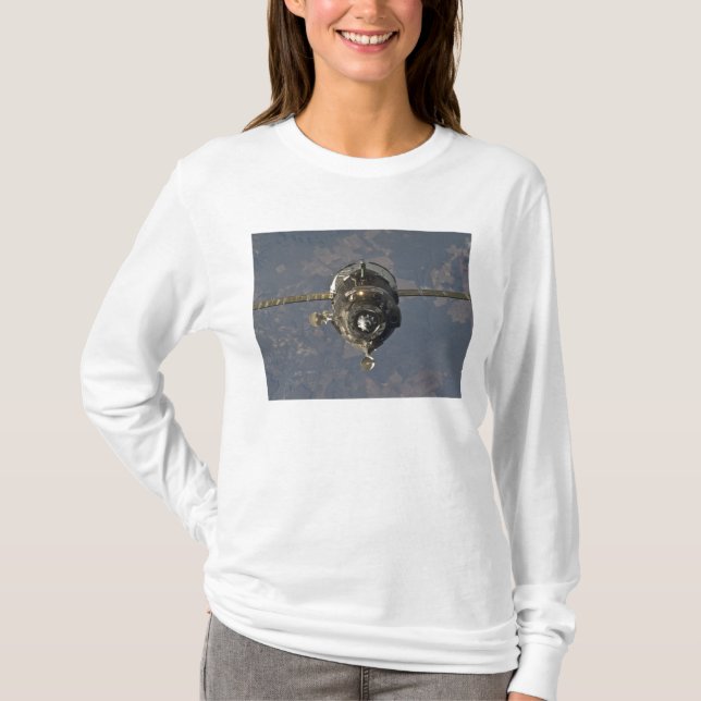 The Soyuz TMA-19 spacecraft 3 T-Shirt (Front)