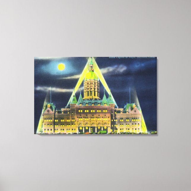 The State Capitol Building at Night Canvas Print (Front)