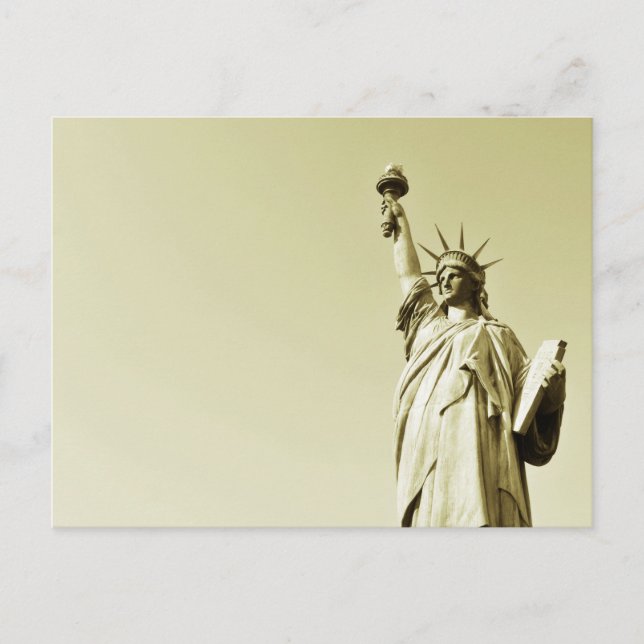 The statue of liberty postcard (Front)