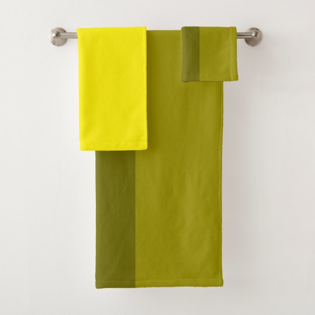 "The Stripes Have It" Bath Towel Set (Insitu)