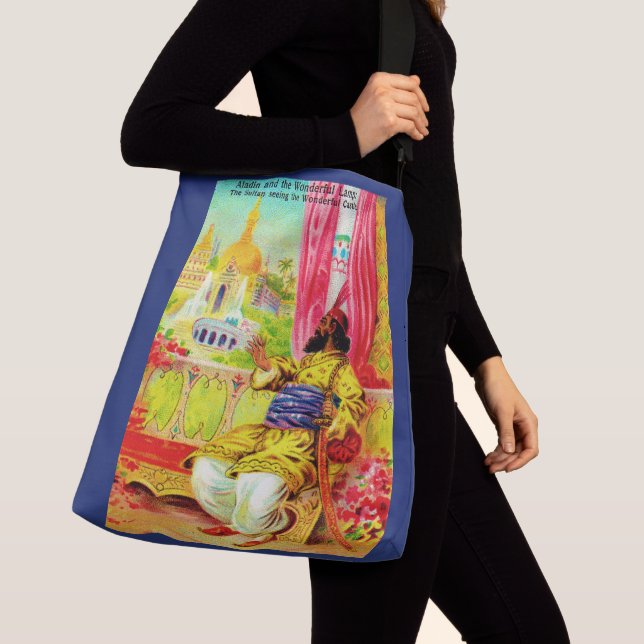 The Sultan Crossbody Bag (Close Up)