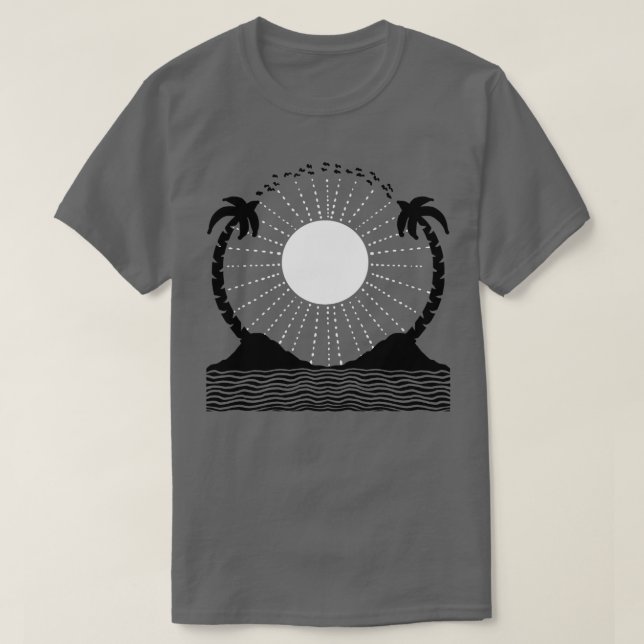 The sun shines T-Shirt (Design Front)