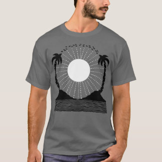 The sun shines T-Shirt