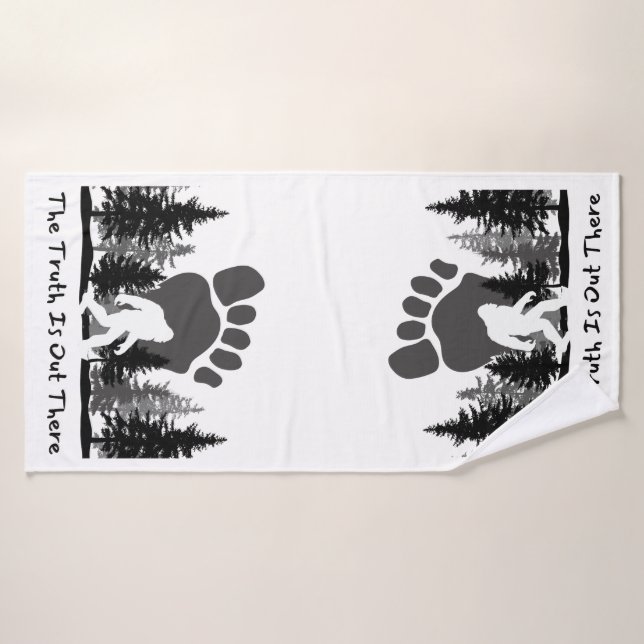 The Truth is Out There Bigfoot Bath Towel Set (Bath Towel)