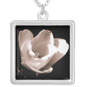 'The Tulip' Necklace