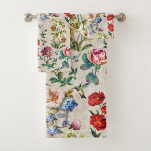 The Victorian-Era Floral Watercolor Creation Bath Towel Set