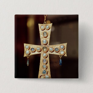 The Votive crown of a Visigoth king Button