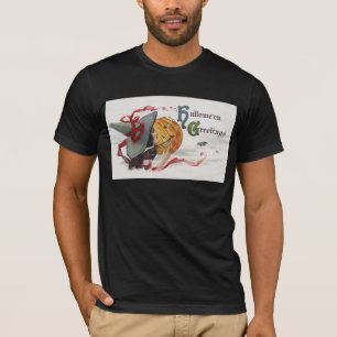 The Witch's Kiss: a Jack o Lantern on Halloween T-Shirt