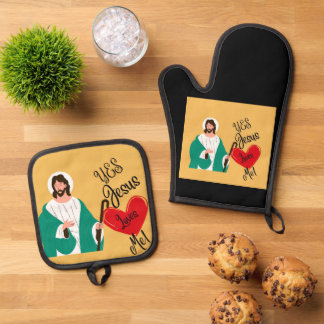 The "Yes, Jesus Loves Me" Yellow  Oven Mitt & Pot Holder Set