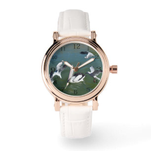 There Goes The Neighborhood: Pelican Gatecrashers Watch