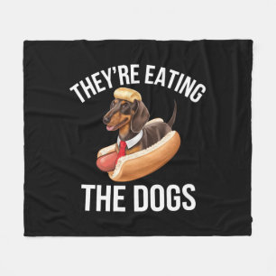 They're Eating The Dogs Donald Trump Debate 2024  Fleece Blanket