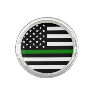 Thin Green Line Flag: Patriotic Military Veterans Ring