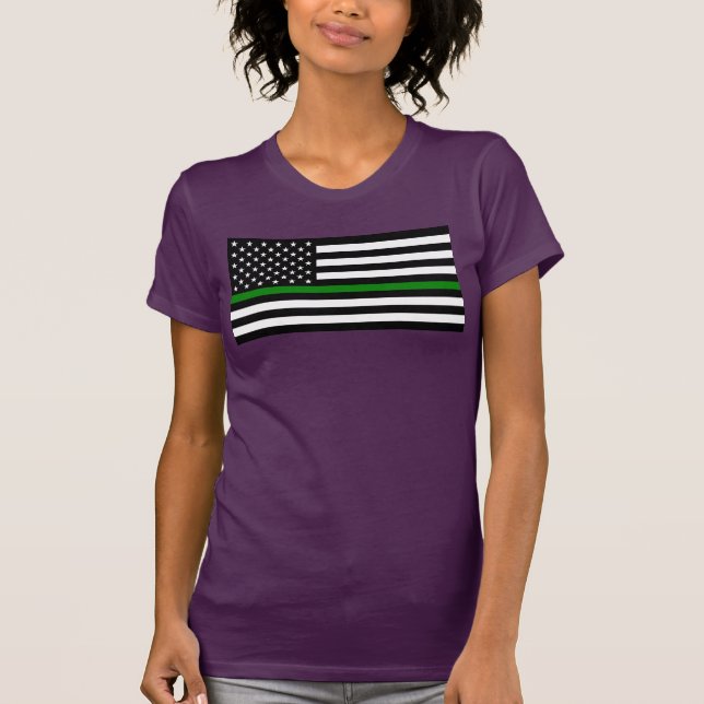 Thin Green Line Flag: Patriotic Military Veterans T-Shirt (Front)