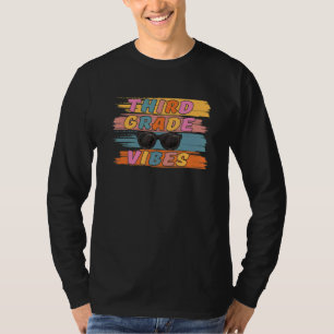 Third Grade Vibes Kids 2022 Back To School T-Shirt