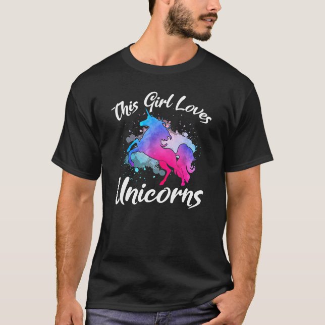 This Girl Loves Unicorns Magic Animal Legends Hors T-Shirt (Front)
