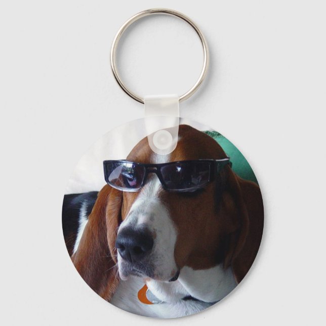 This hound dog is one kool kat keychain (Front)