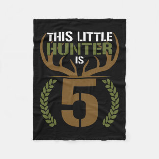 This Little Hunter Is 5 Years Old 5th Birthday Dee Fleece Blanket
