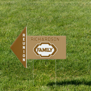 This Way! Fun, informative Family Reunion Sign