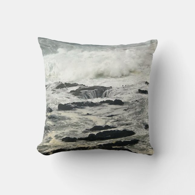Thor's Well, Cape Perpetua, Oregon Coast Throw Pillow (Front)