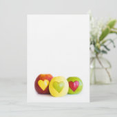 Three apples (Standing Front)