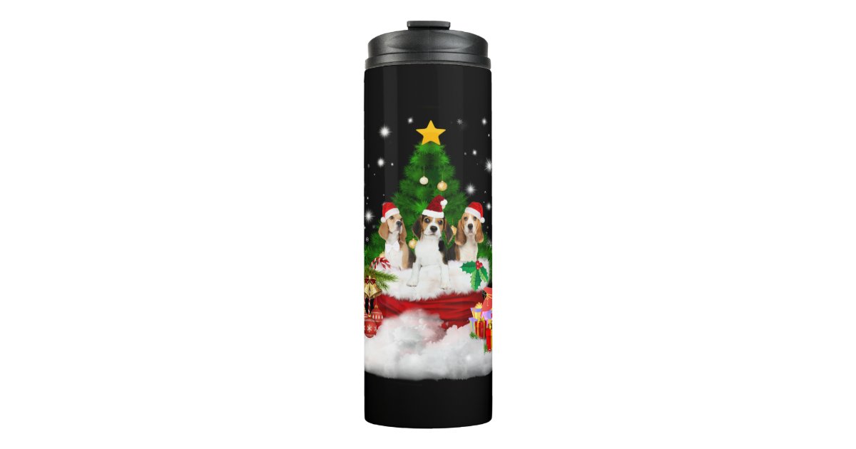 https://rlv.zcache.com/three_beagles_santa_claus_with_christmas_tree_thermal_tumbler-r63dfa6ac1cf74376a2579c8ee32e9795_60f89_630.jpg?rlvnet=1&view_padding=%5B285%2C0%2C285%2C0%5D