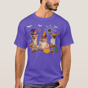 Three Chihuahua Dogs Witch Halloween Mommy Scary P T-Shirt