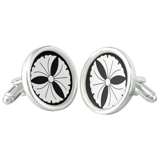 Three Ginkgo Leaves Cufflinks (Angled)