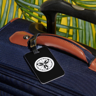 Three ginkgo leaves with swords in circle luggage tag