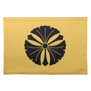 Three ginkgo leaves with swords placemat