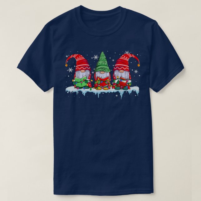 Three Gnomes Reading Books Funny Xmas Lights Gnome T-Shirt (Design Front)
