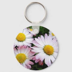 Three pink daisies keychain