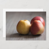 Three ripe apples (Front/Back)