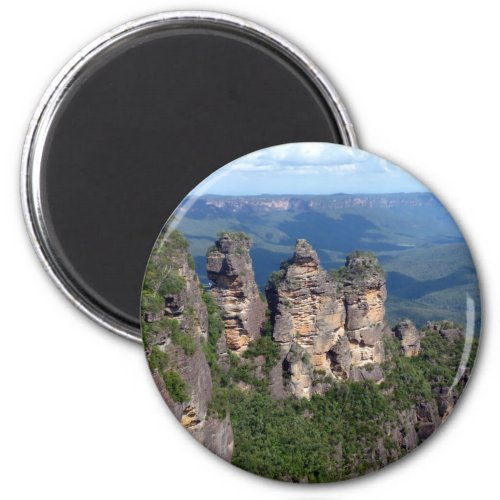 three sisters magnet